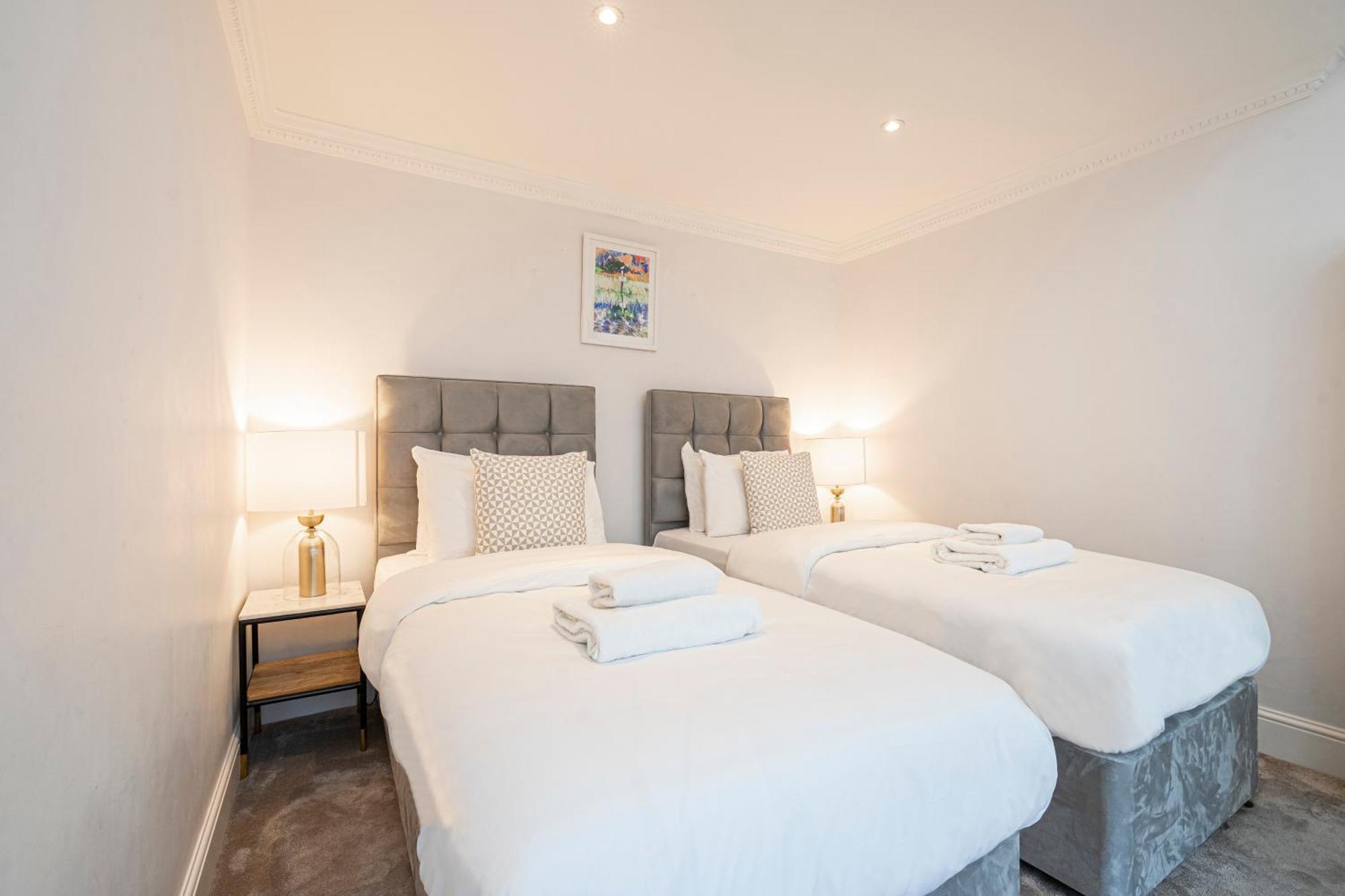 3 Sloane Gardens Aparthotel ลอนดอน ภายนอก รูปภาพ